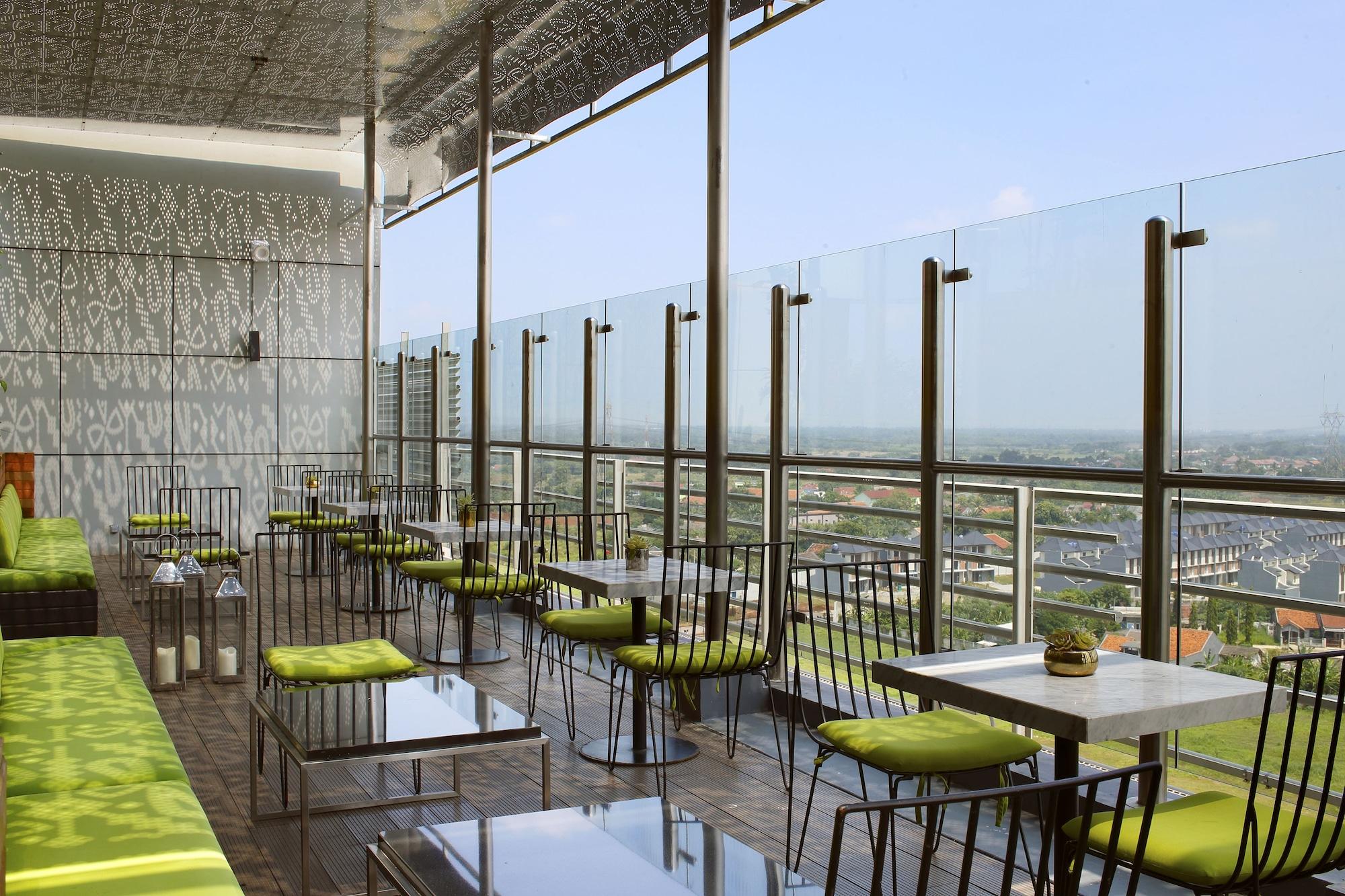 Hotel Santika Premiere Ice - Bsd City Serpong Esterno foto